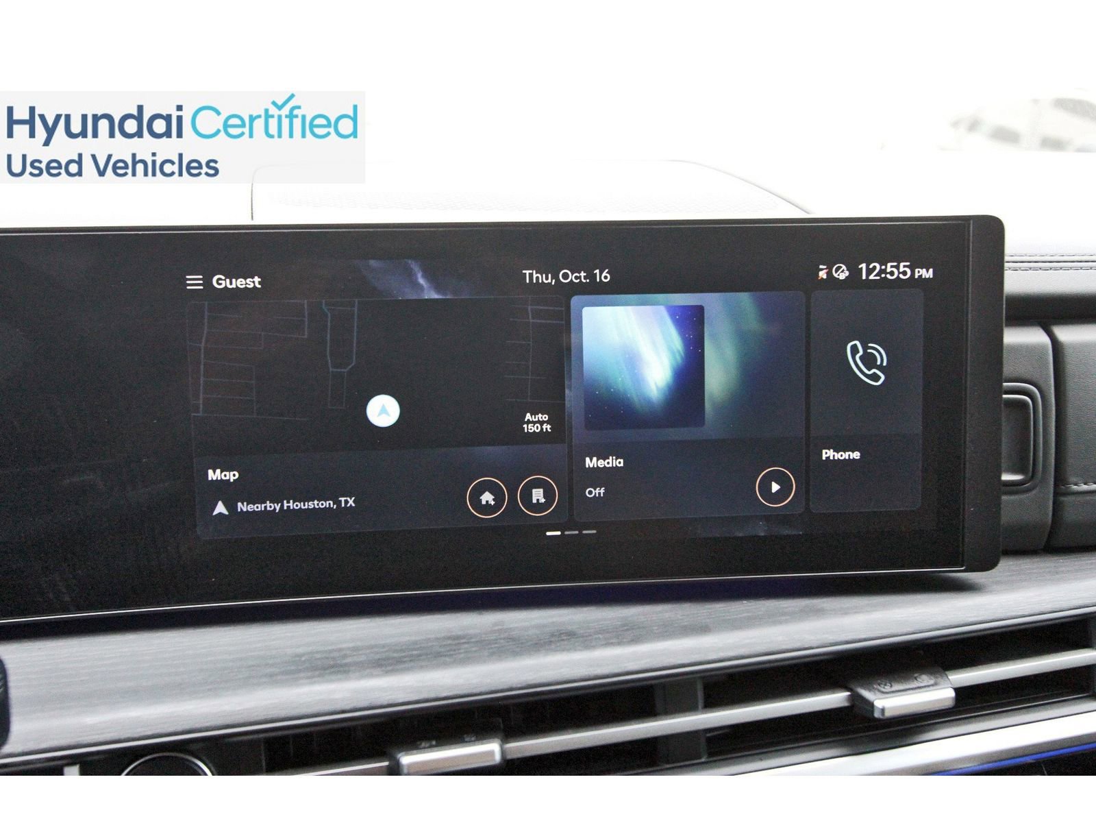 Used 2025 Hyundai Santa Fe Limited image 28