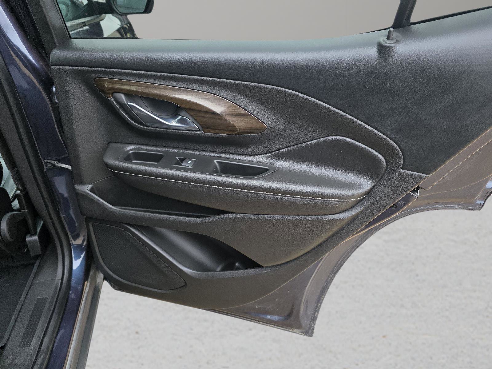 Used 2019 GMC Terrain Denali image 30