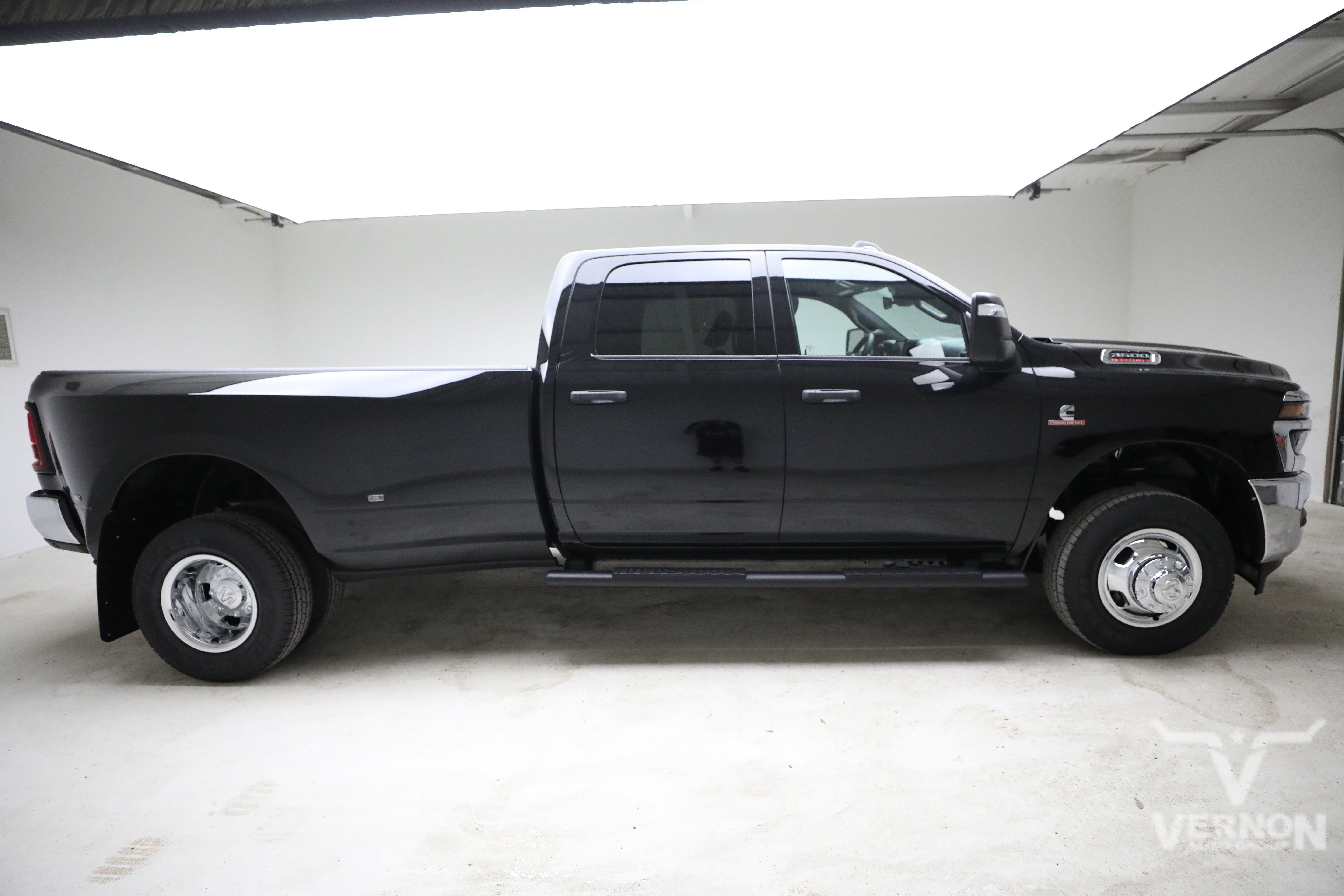 New 2026 RAM 3500 Tradesman AWD/4WD image 6