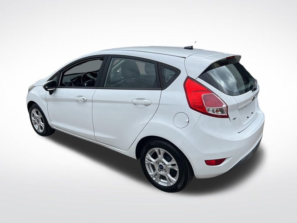 Used 2015 Ford Fiesta SE FWD image 46