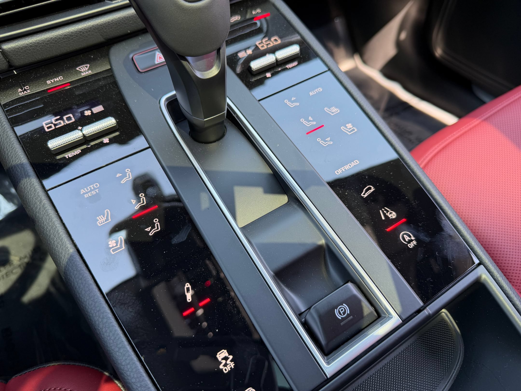 New 2026 Porsche Macan S AWD/4WD image 16