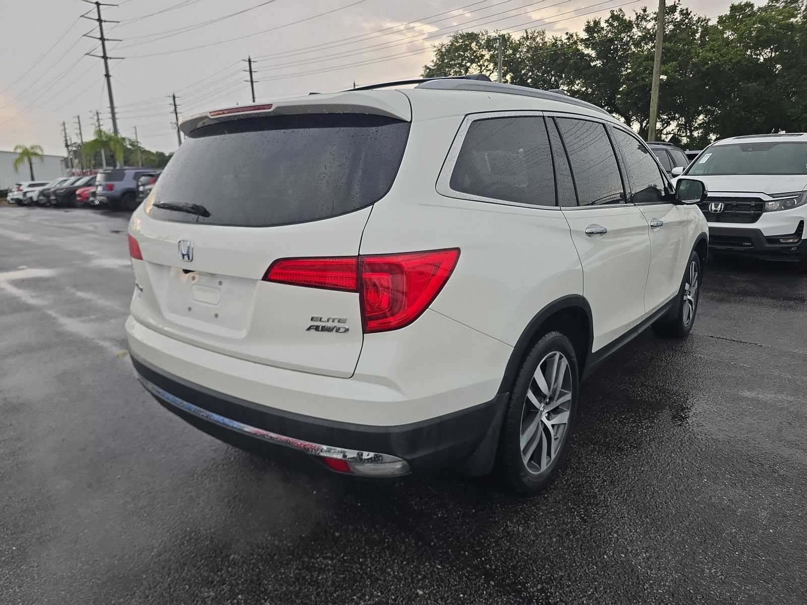 Used 2018 Honda Pilot Elite image 4