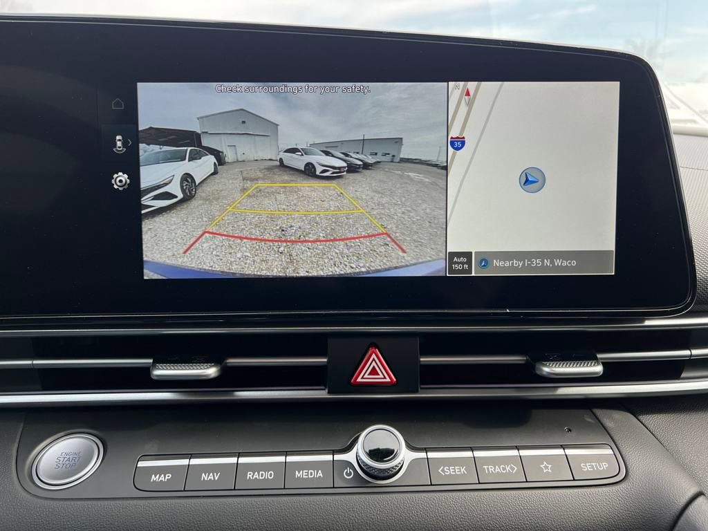 Used 2025 Hyundai Elantra SEL w/ Cargo Package image 23