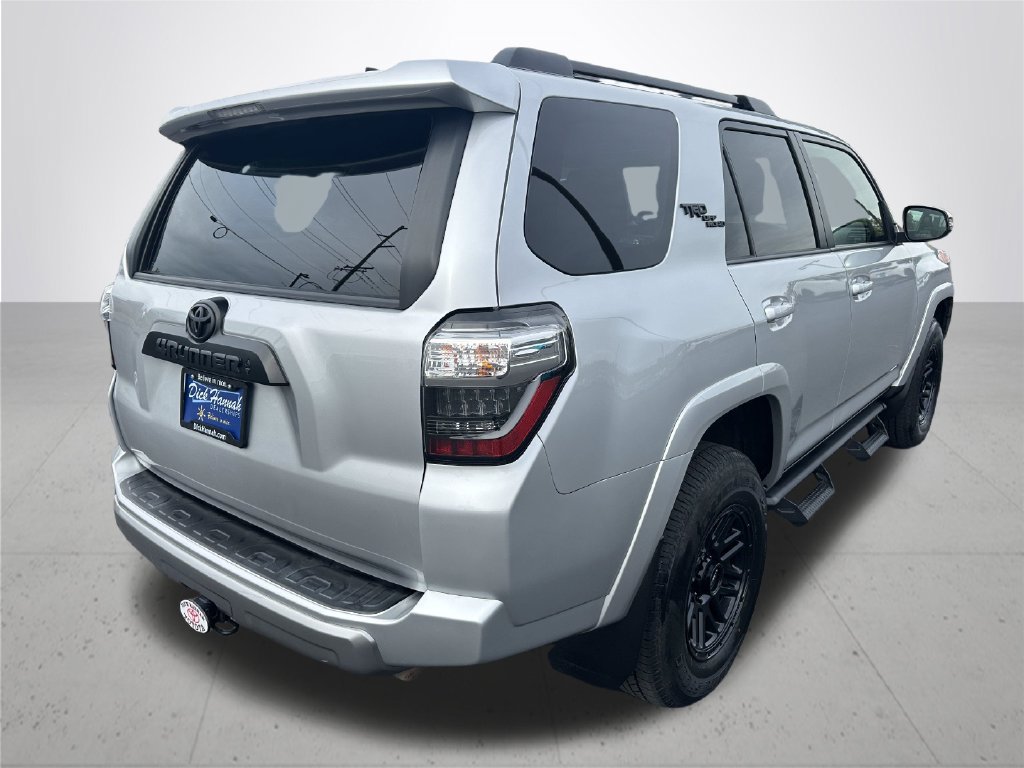 Used 2023 Toyota 4Runner TRD Off-Road Premium w/ Moonroof Package AWD/4WD image 7
