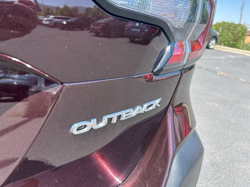 Used 2023 Subaru Outback Limited AWD/4WD image 8