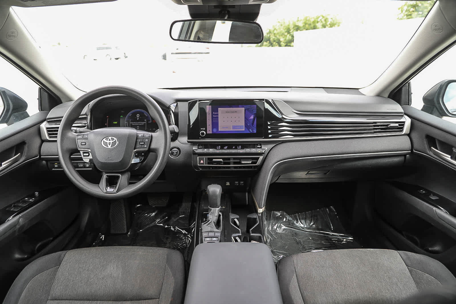 Certified 2025 Toyota Camry LE FWD image 13
