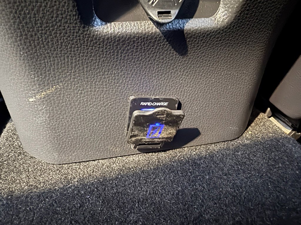 Used 2019 Toyota RAV4 LE image 23