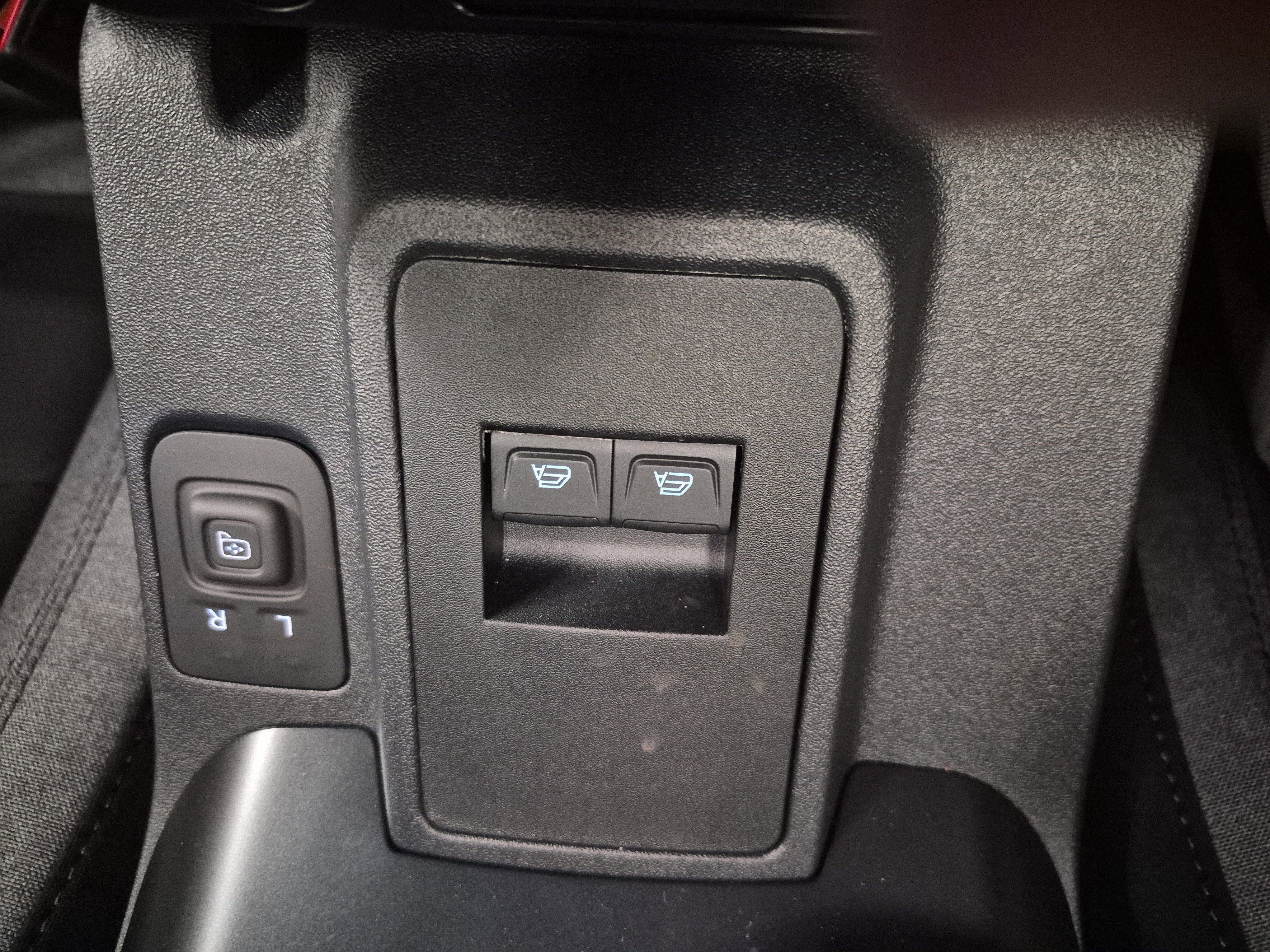 New 2025 Ford Bronco 2-Door w/ Sasquatch Package image 24