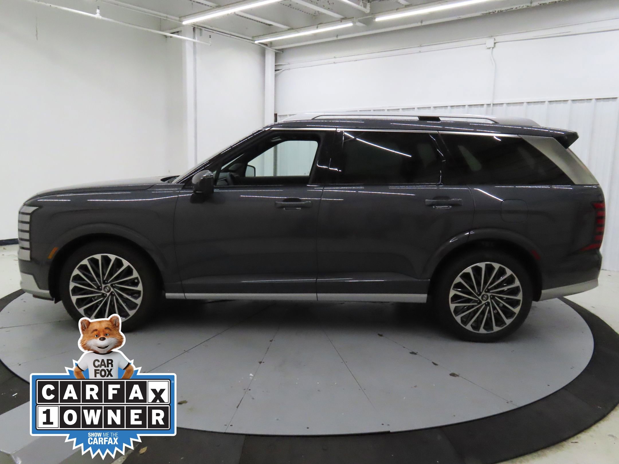 Used 2026 Hyundai Palisade Calligraphy image 6