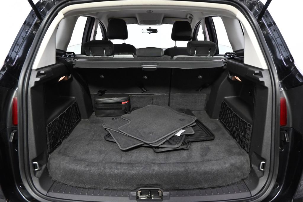 Used 2013 Ford C-MAX SE w/ Winter Pkg FWD image 19
