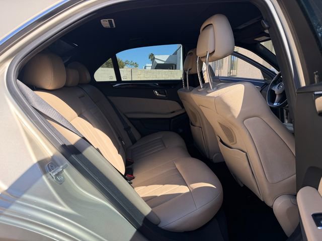 Used 2011 Mercedes-Benz E 550 Sedan w/ Premium 1 Pkg image 25