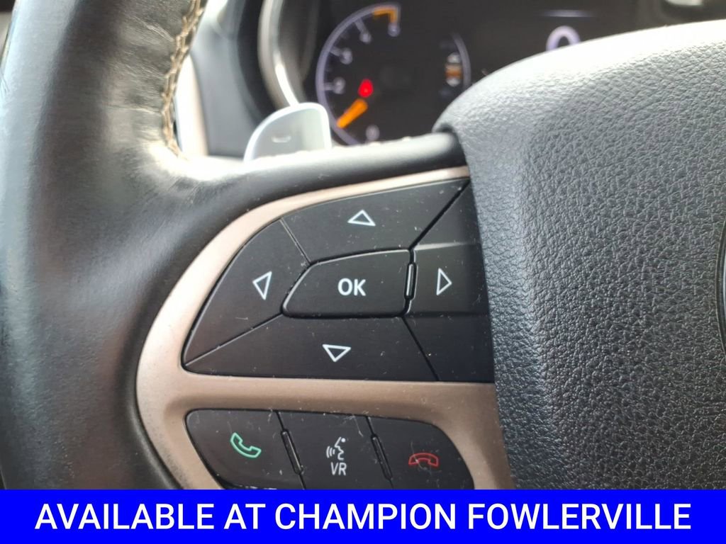 Used 2015 Jeep Grand Cherokee Overland w/ Advanced Technology Group image 32