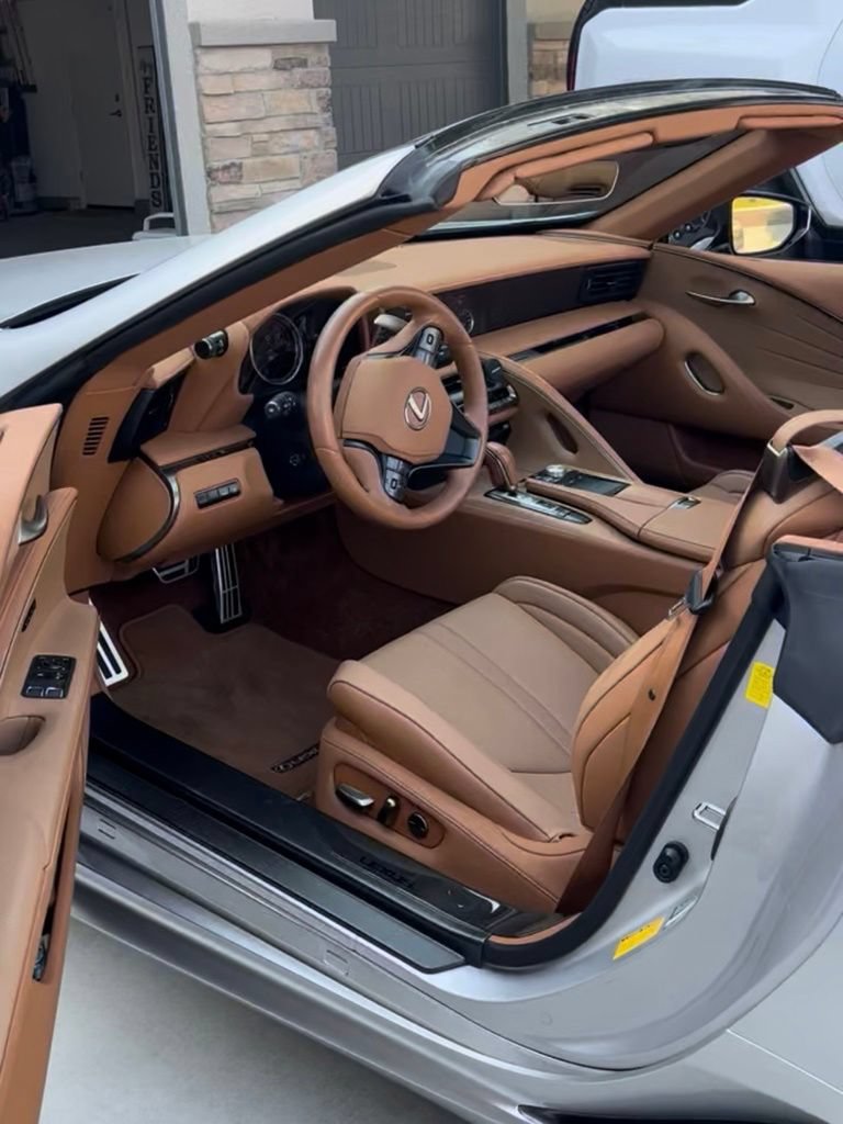 Used 2021 Lexus LC 500 Convertible w/ Touring Package RWD image 8