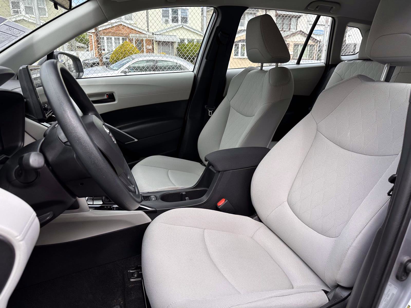 Certified 2023 Toyota Corolla Cross L FWD image 12