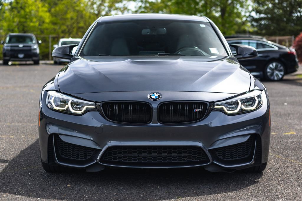 Used 2018 BMW M3 w/ Executive Package RWD image 3