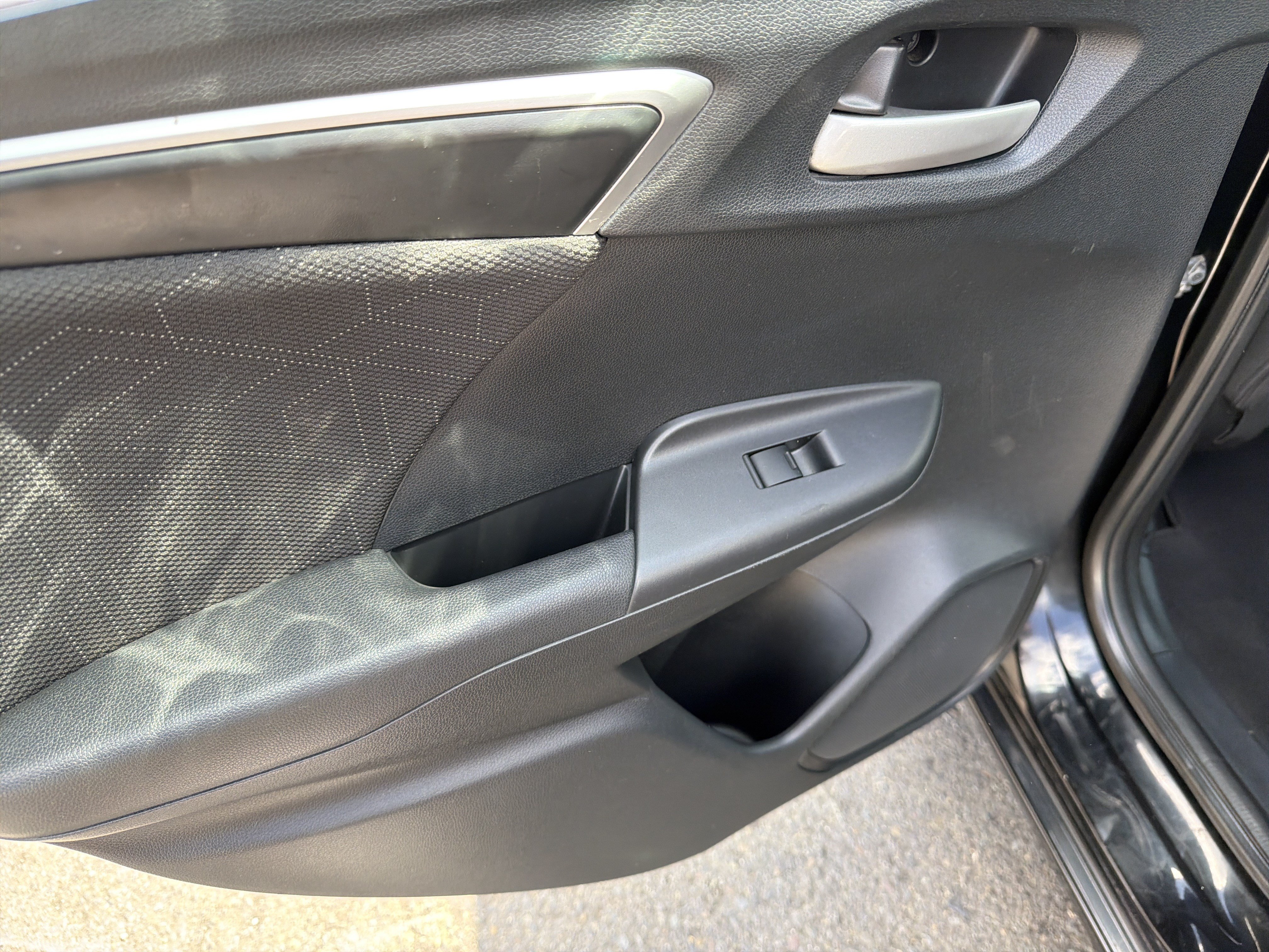Used 2015 Honda Fit EX image 10