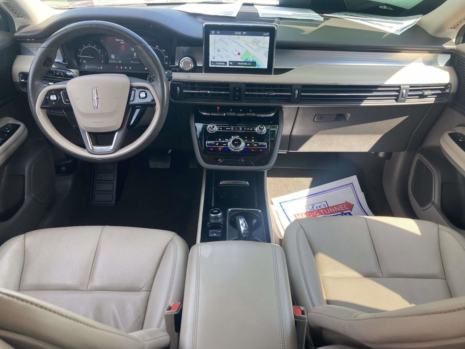 Certified 2022 Lincoln Corsair FWD w/ Premium Package image 18