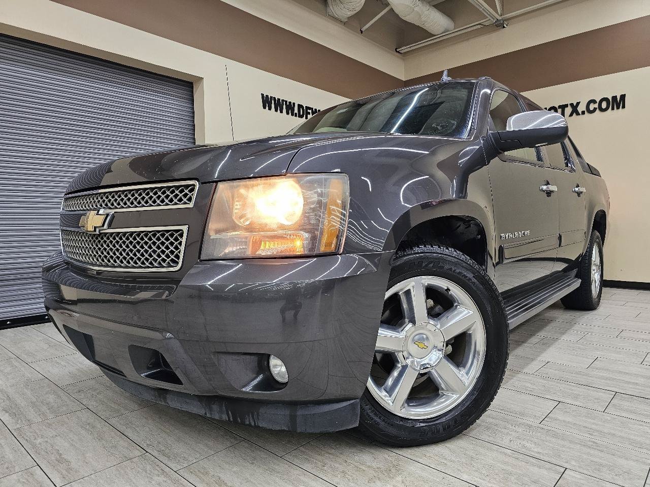 Used 2011 Chevrolet Avalanche LT w/ Regional Value Package