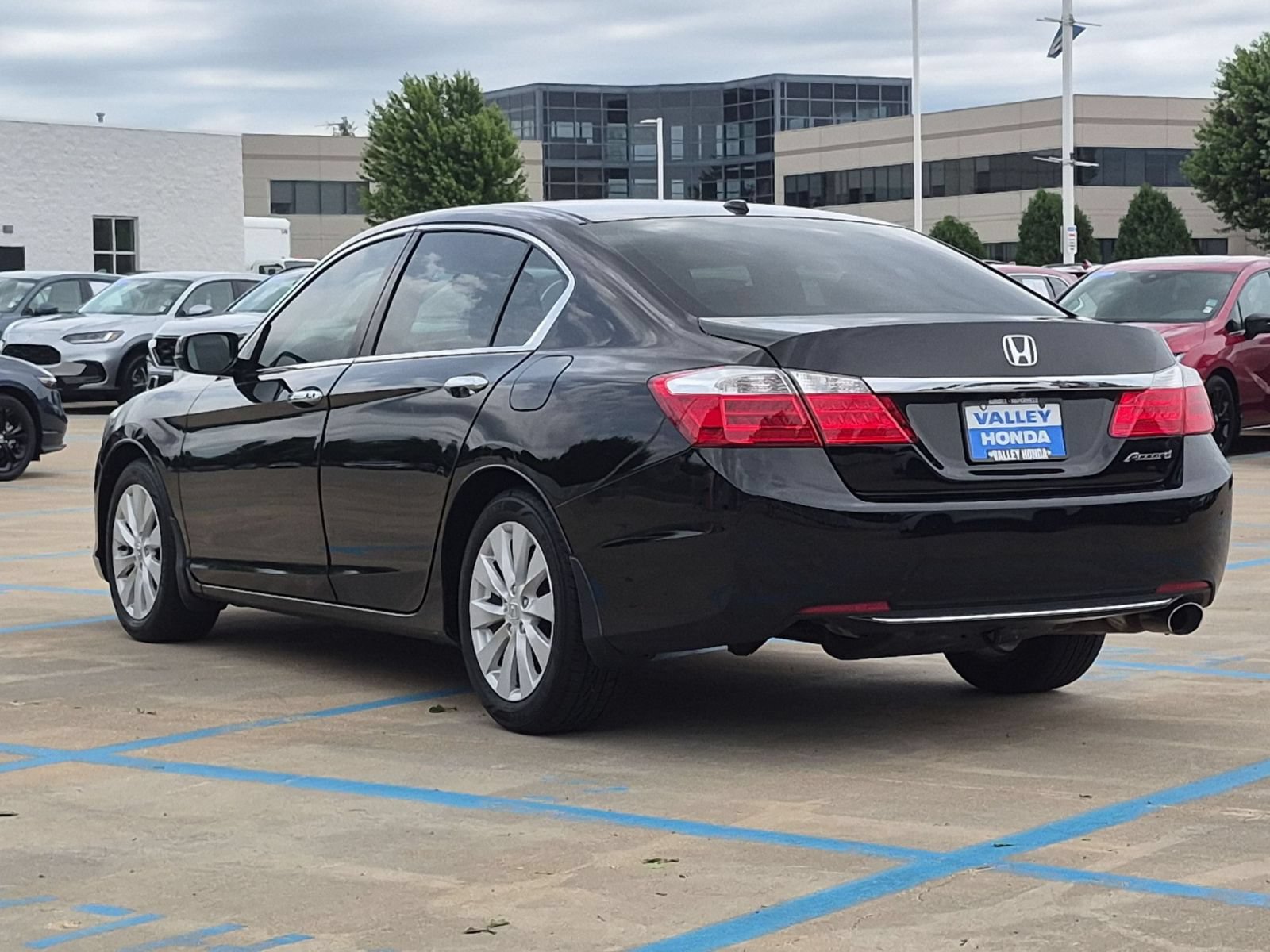 Used 2015 Honda Accord EX-L image 8