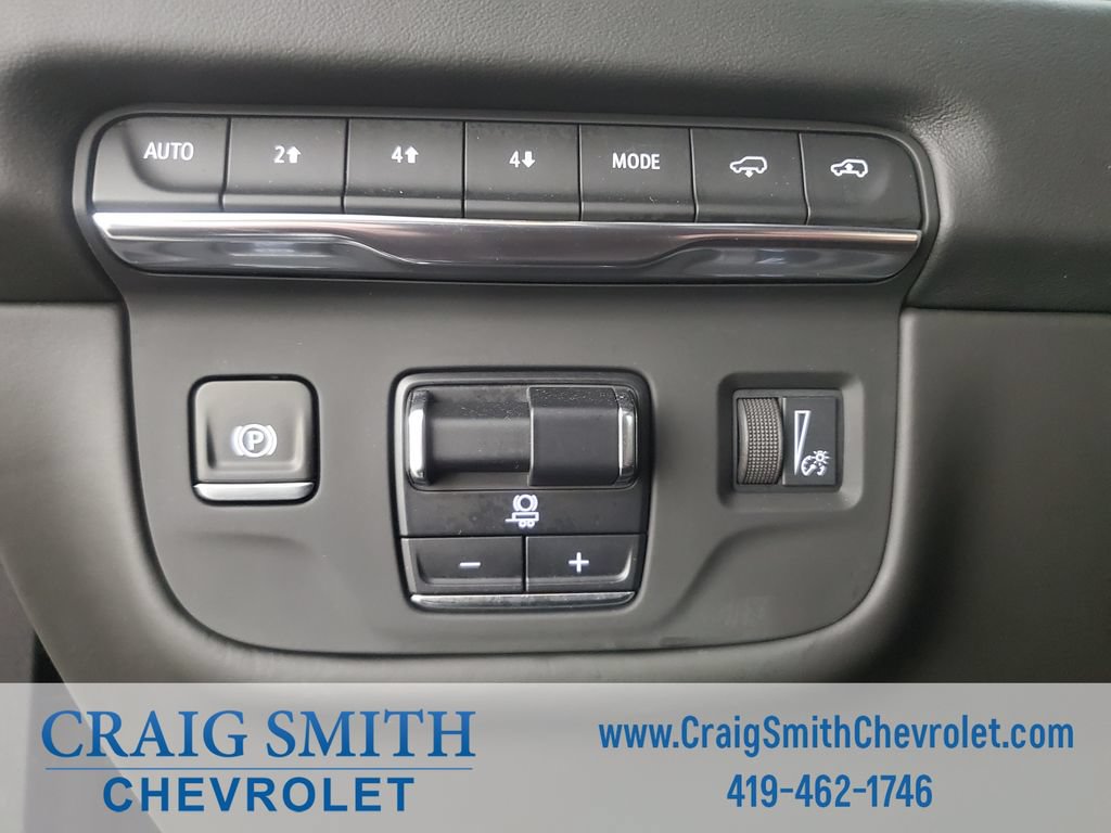Used 2025 Cadillac Escalade Sport Platinum w/ LPO, Floor Liner Package AWD/4WD image 28