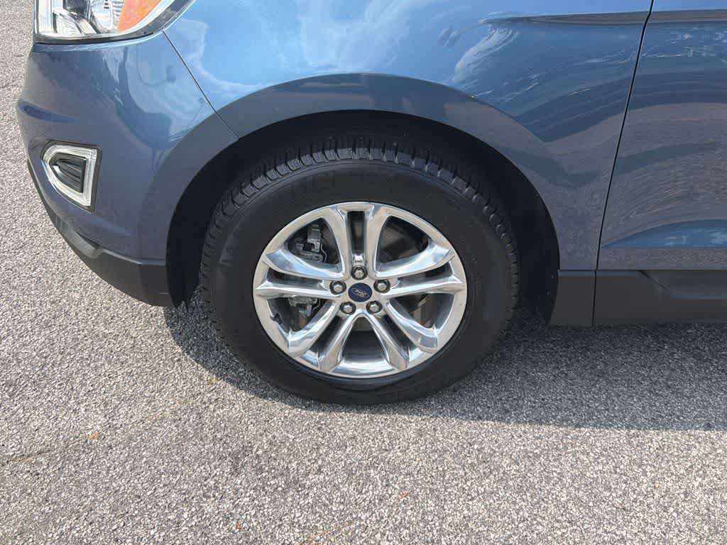 Used 2018 Ford Edge SEL w/ Equipment Group 201A FWD image 9