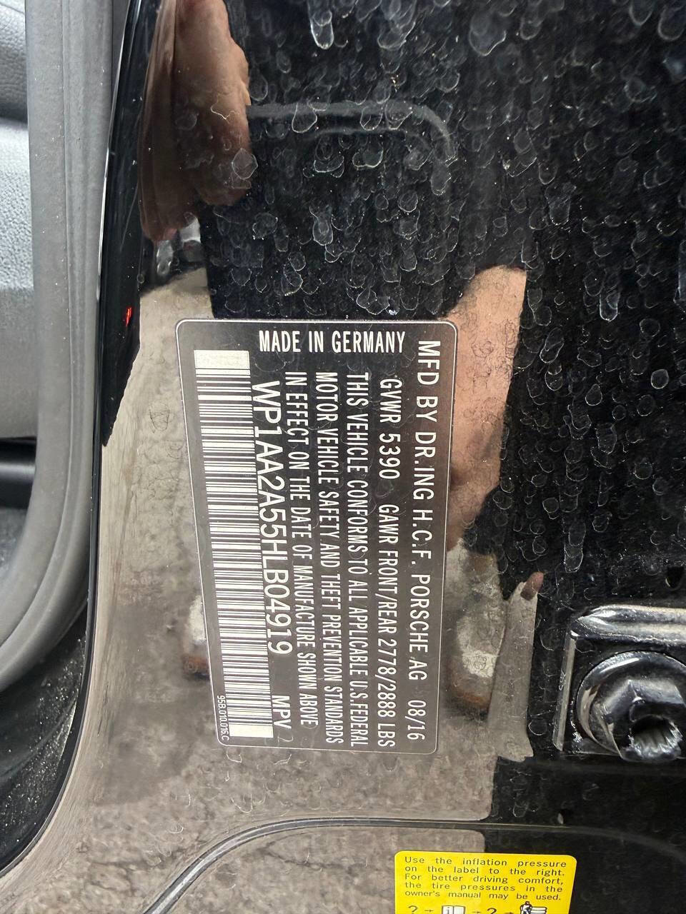 Used 2017 Porsche Macan image 18