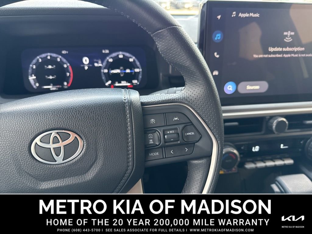 Used 2025 Toyota 4Runner TRD Off-Road Premium image 20