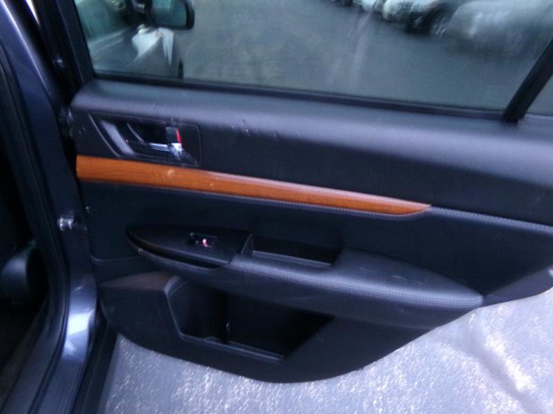 Used 2014 Subaru Outback 3.6R Limited image 43