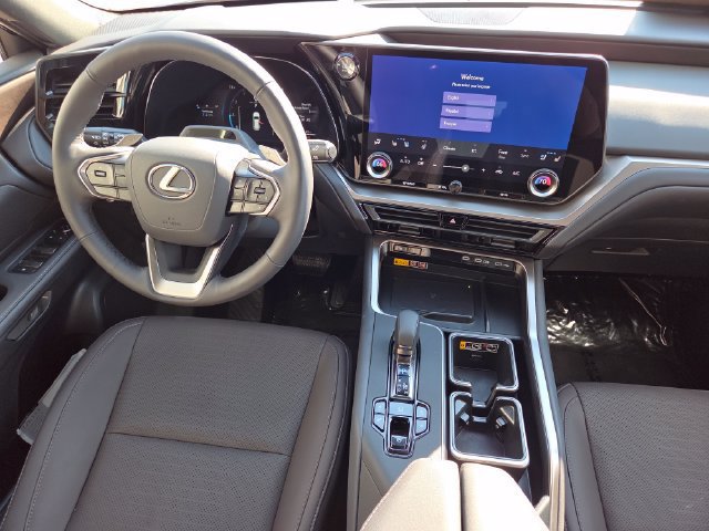 Used 2026 Lexus TX 350 AWD w/ Technology Package image 37