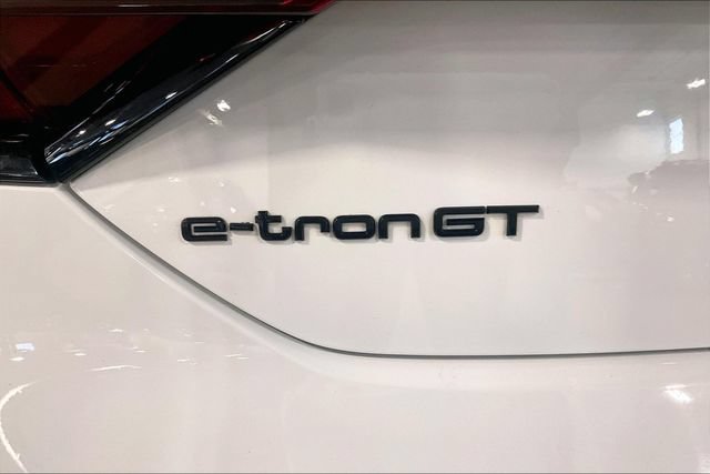 Certified 2023 Audi e-tron GT Prestige w/ Prestige Package AWD/4WD image 8