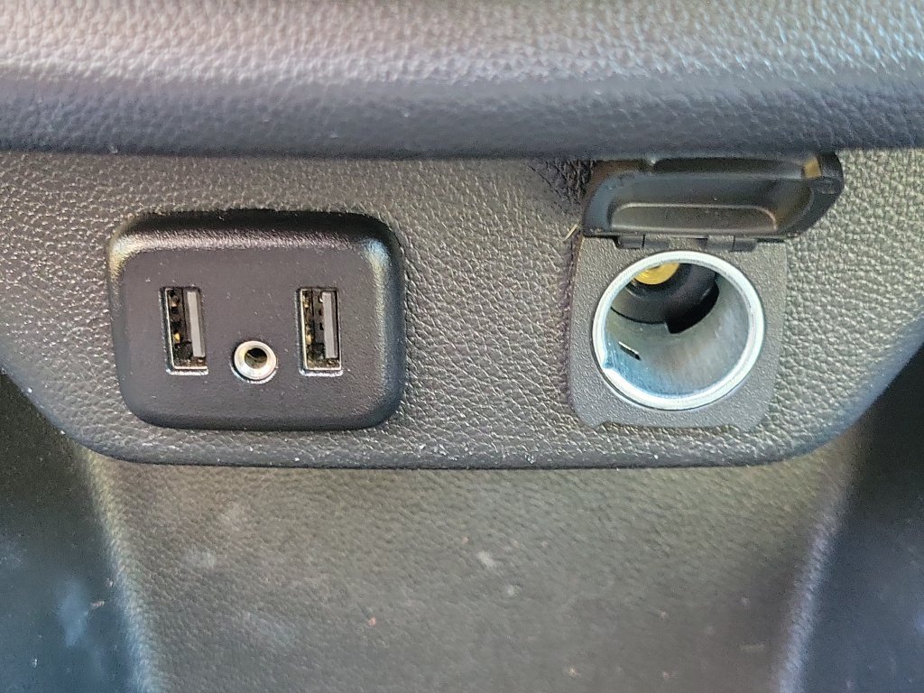 Used 2020 Chevrolet Traverse LS w/ LPO, Floor Liner Package FWD image 29