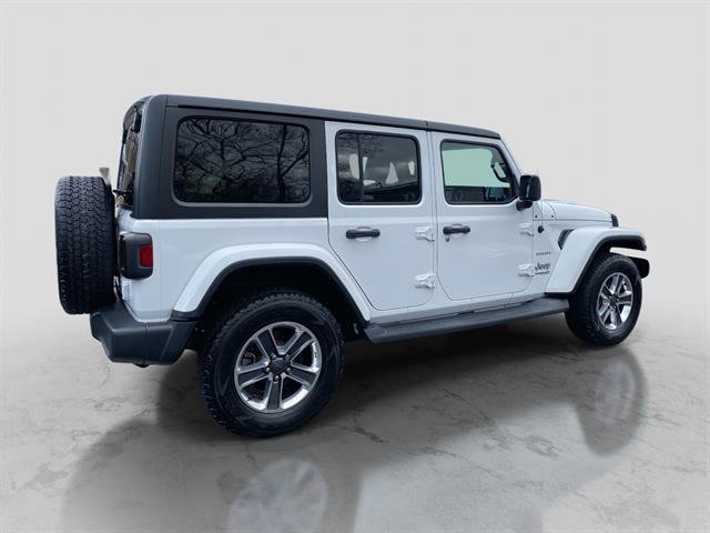 Used 2018 Jeep Wrangler Unlimited Sahara image 6