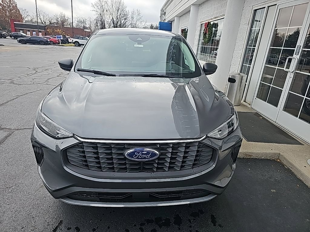 New 2026 Ford Escape Active w/ Cold Weather Package AWD/4WD image 3