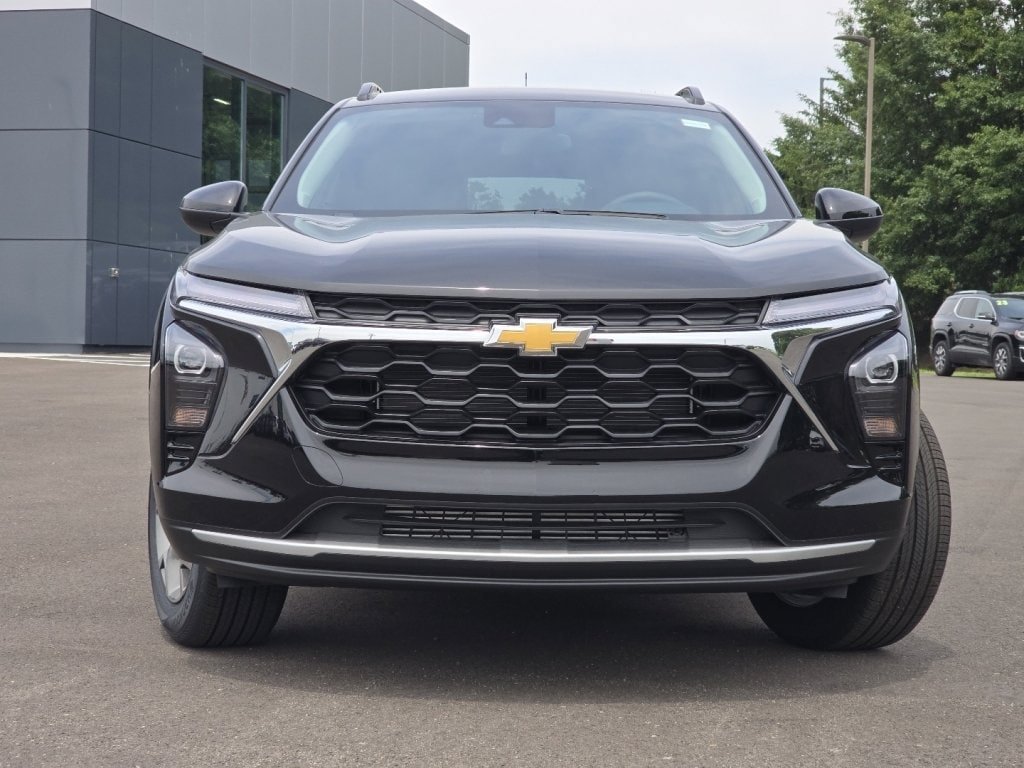 New 2026 Chevrolet Trax LT FWD image 9