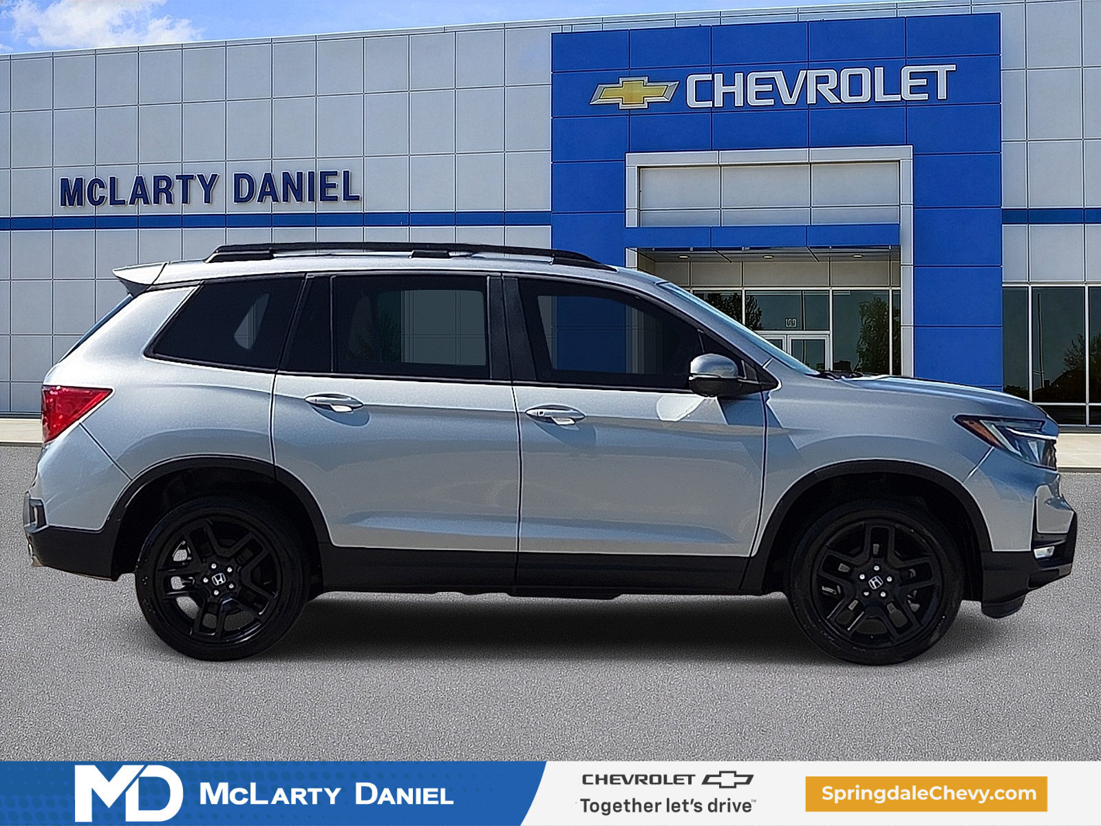 Used 2023 Honda Passport EX-L image 6