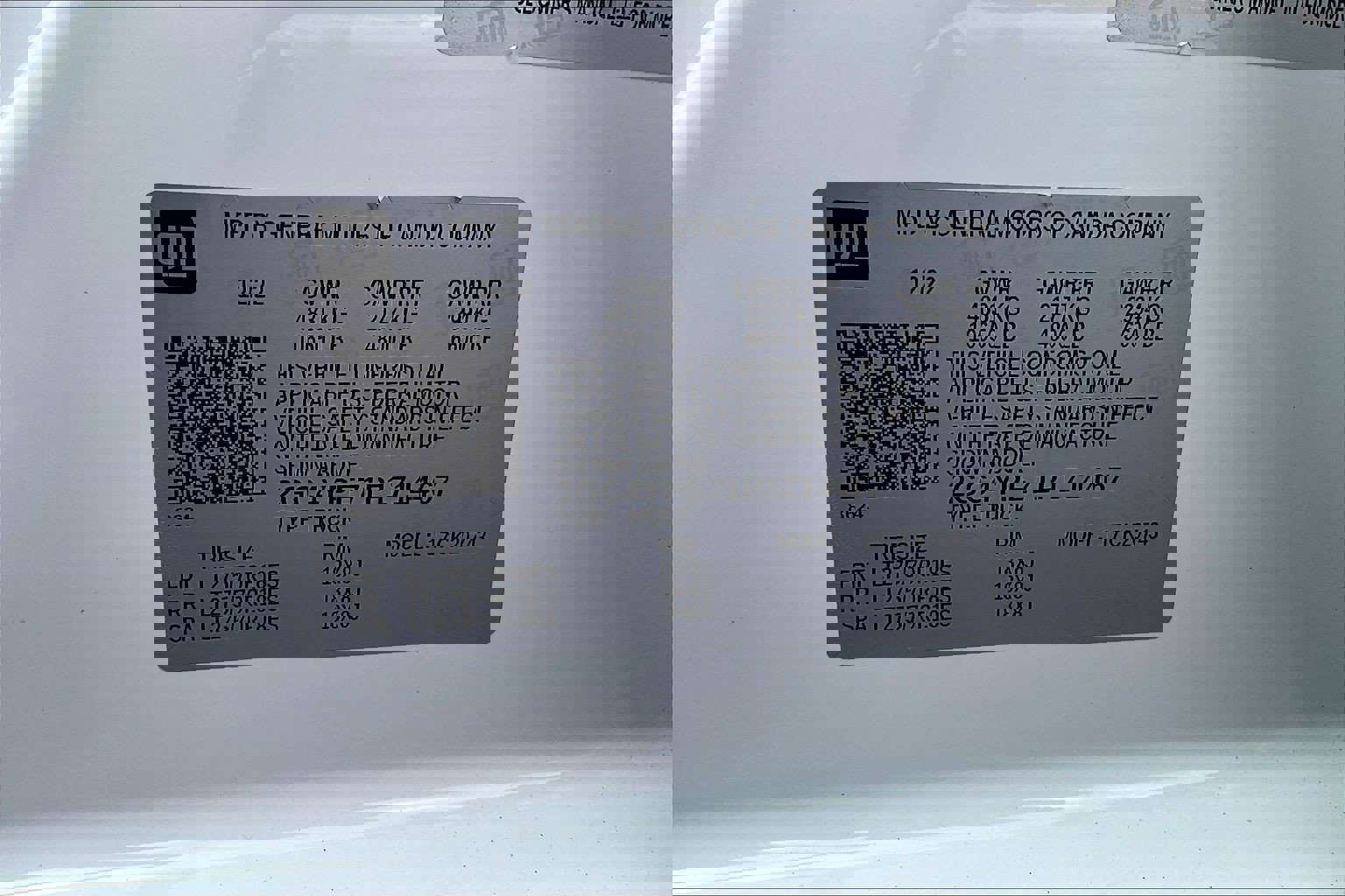 Used 2023 Chevrolet Silverado 2500 LTZ w/ LTZ Plus Package image 12