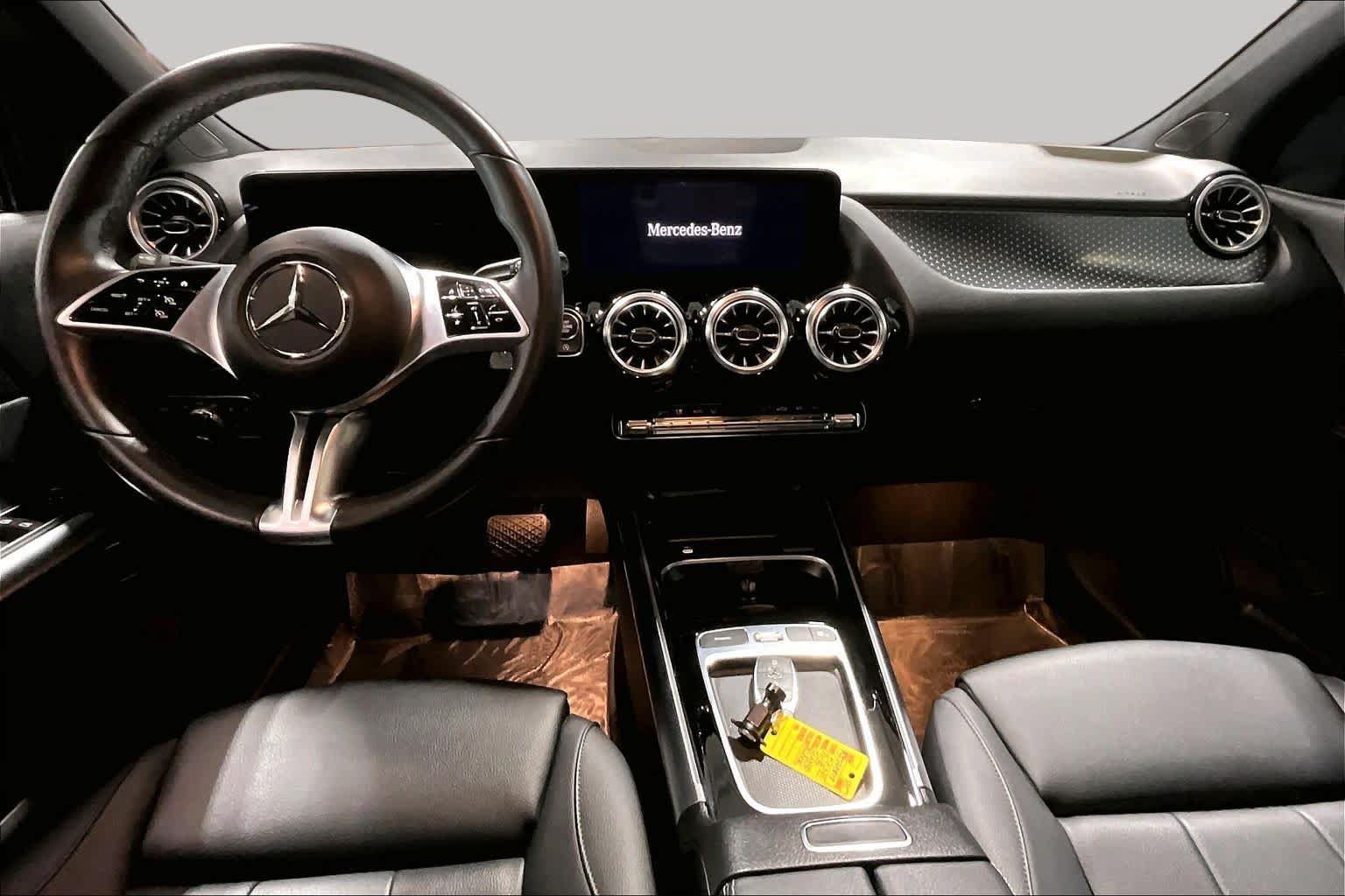 Used 2024 Mercedes-Benz GLA 250 4MATIC image 15