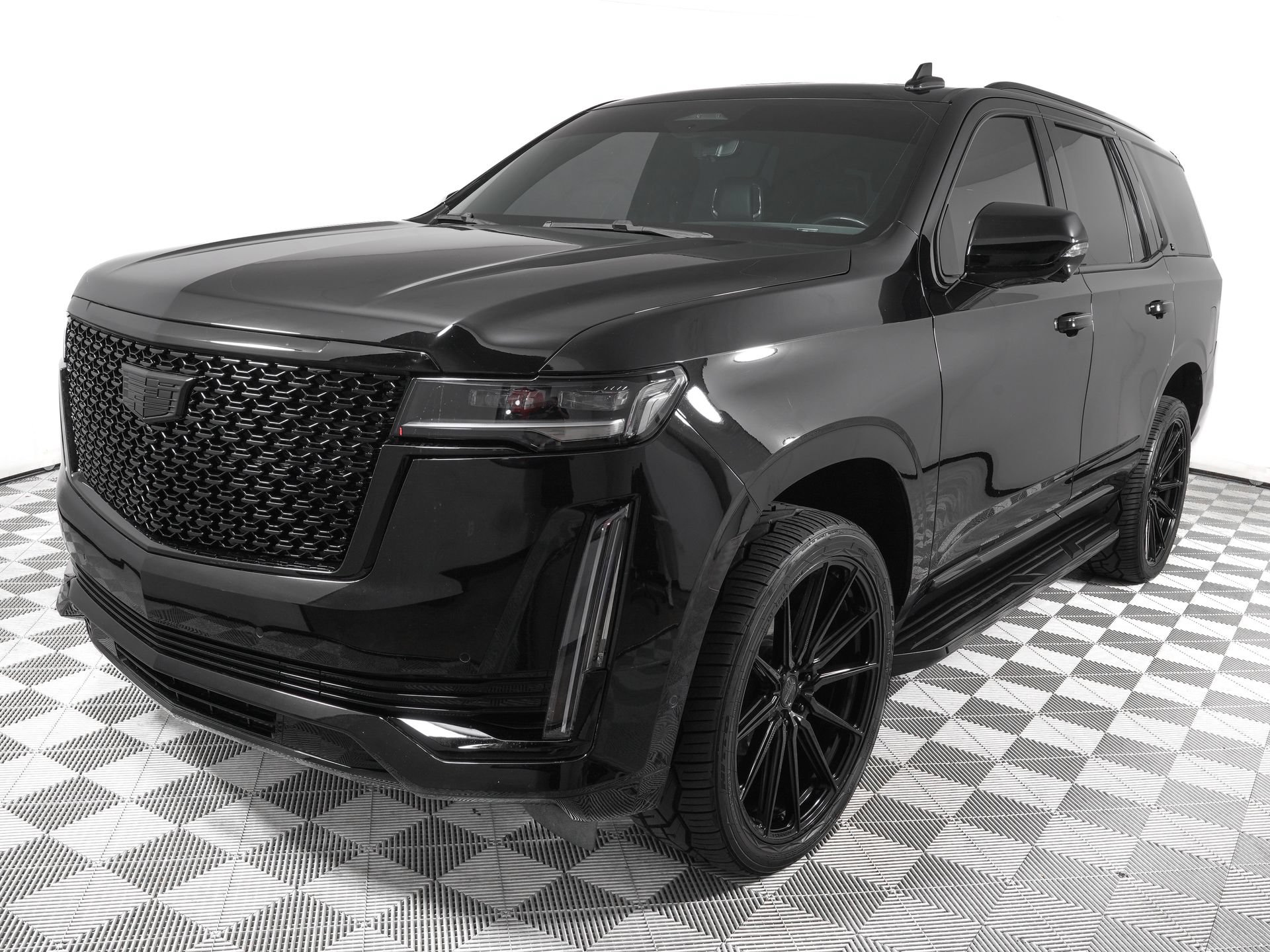Used 2022 Cadillac Escalade Premium Luxury AWD/4WD image 7