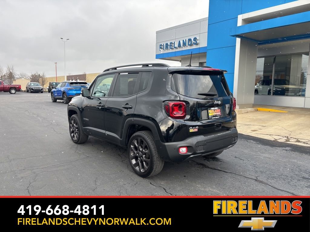 Used 2023 Jeep Renegade Limited w/ Sun/Sound Group image 3