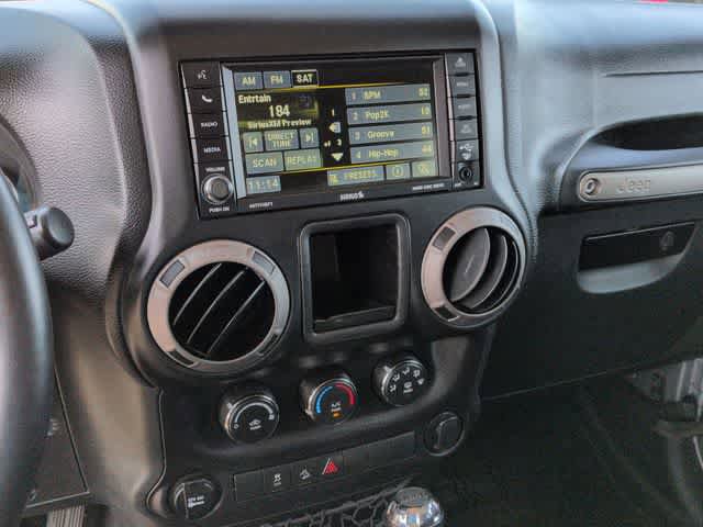 Used 2015 Jeep Wrangler Unlimited Sport image 27