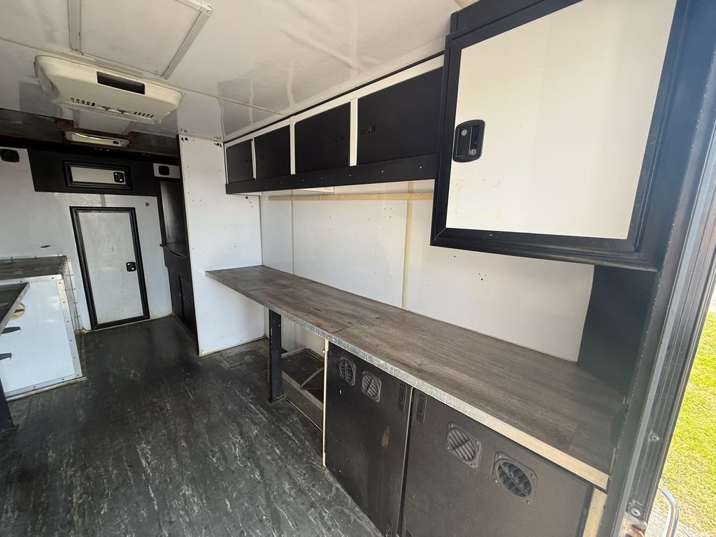 Used 2018 RAM ProMaster 3500 w/ Premium Appearance Group image 20