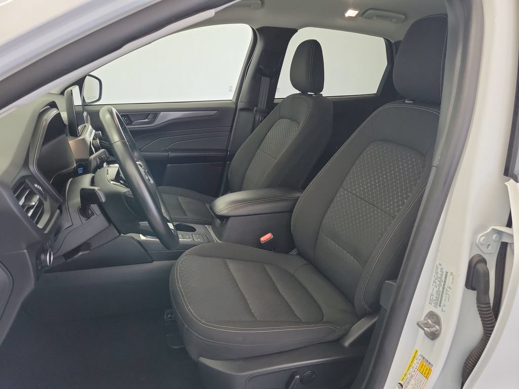 Used 2024 Ford Escape Active AWD/4WD image 19