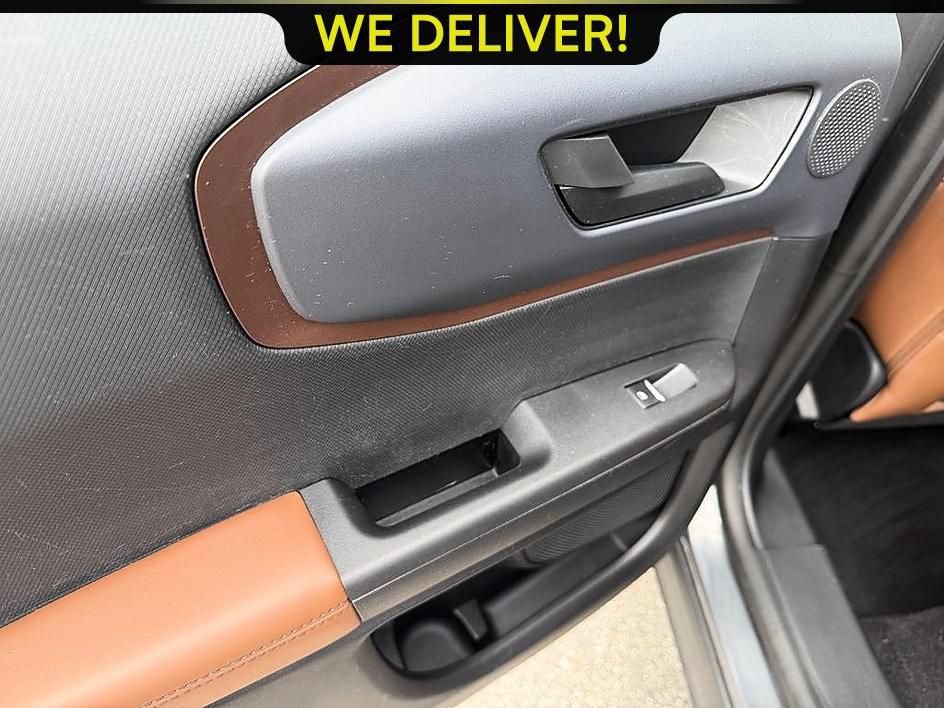 Used 2022 Ford Bronco Sport Outer Banks w/ Tech Package AWD/4WD image 18