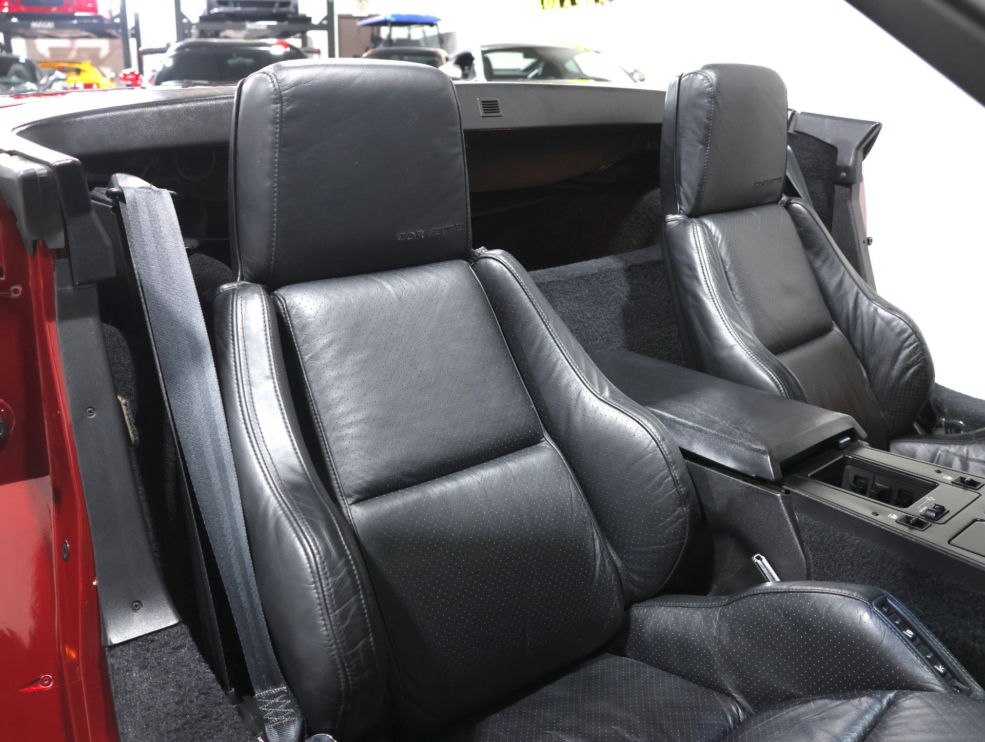 Used 1988 Chevrolet Corvette Convertible image 88