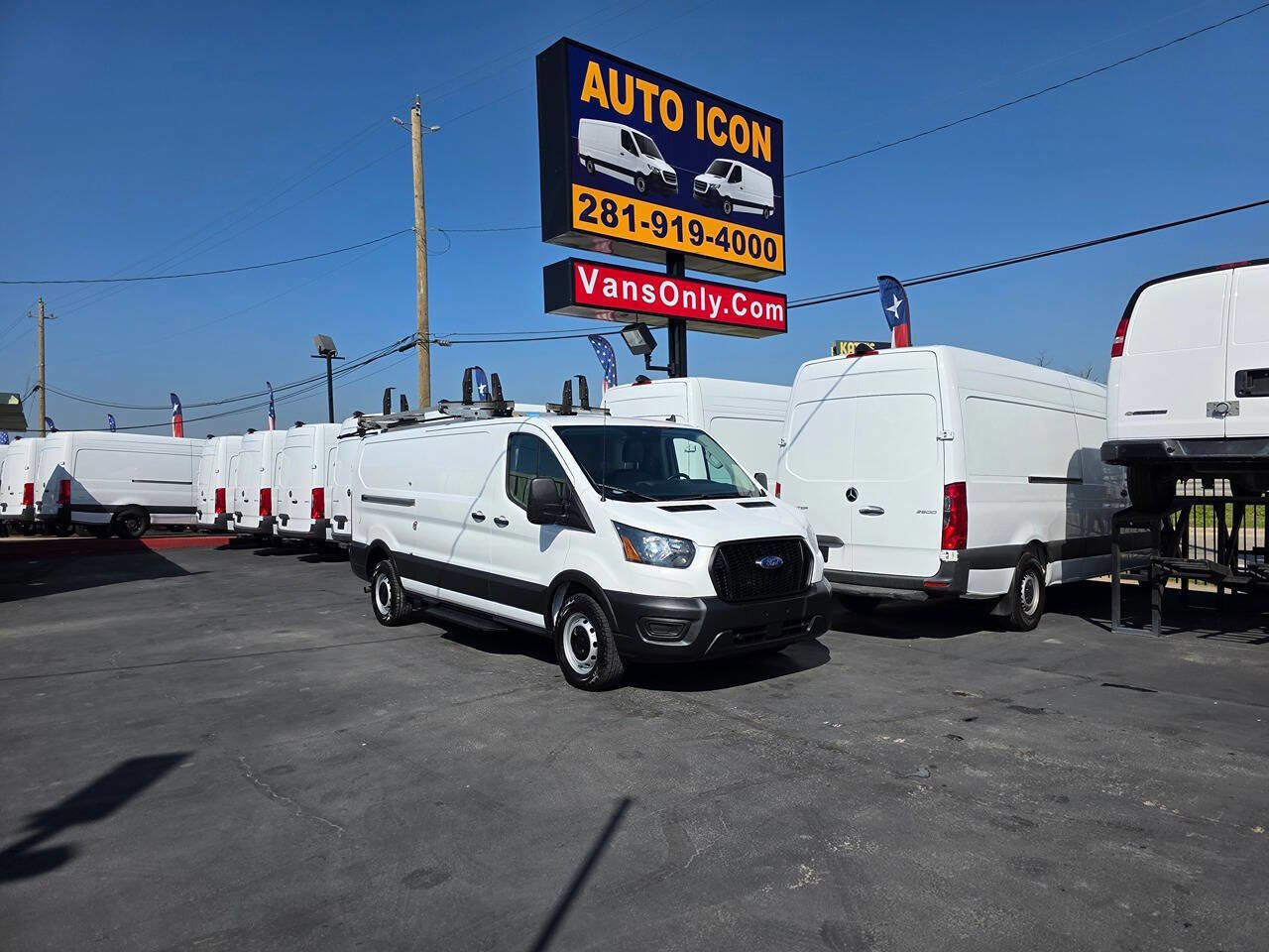 Used 2023 Ford Transit 250 Low Roof image 29