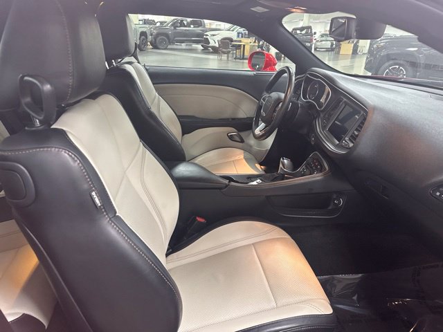 Used 2018 Dodge Challenger GT AWD/4WD image 9