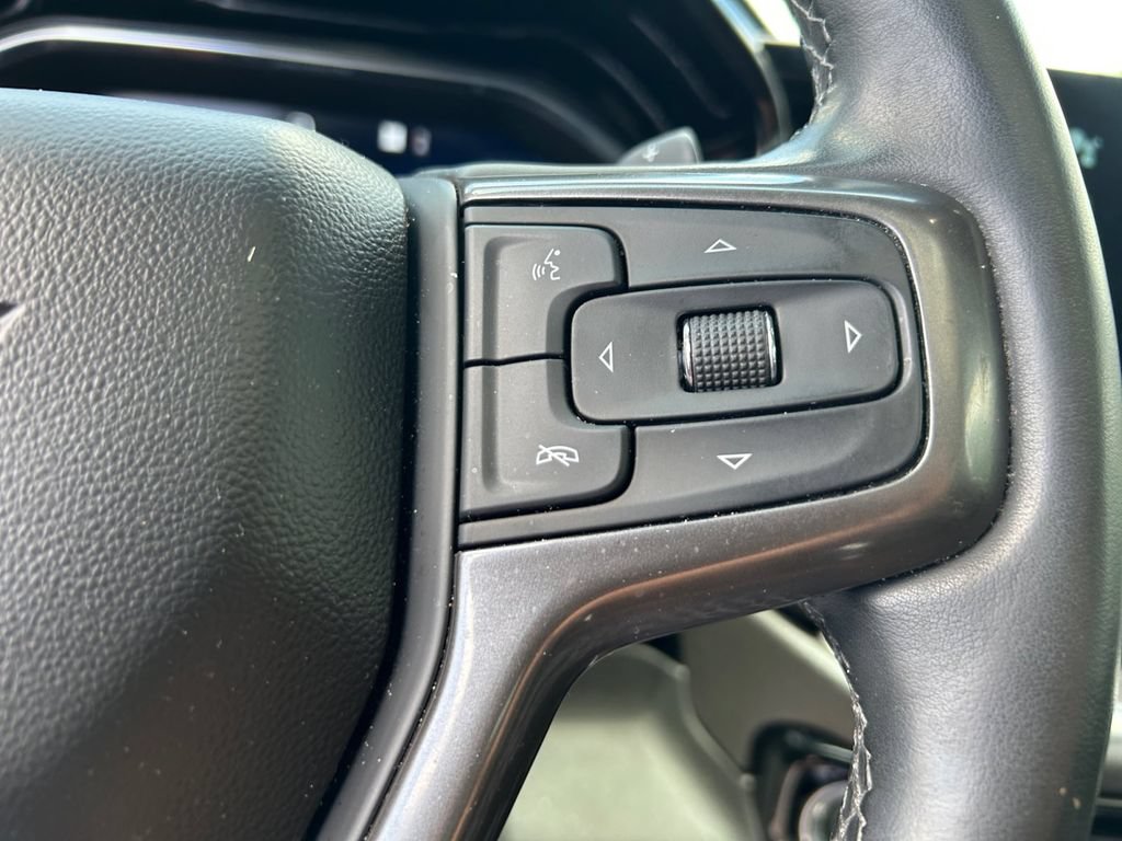 Used 2023 Chevrolet Silverado 1500 High Country AWD/4WD image 34