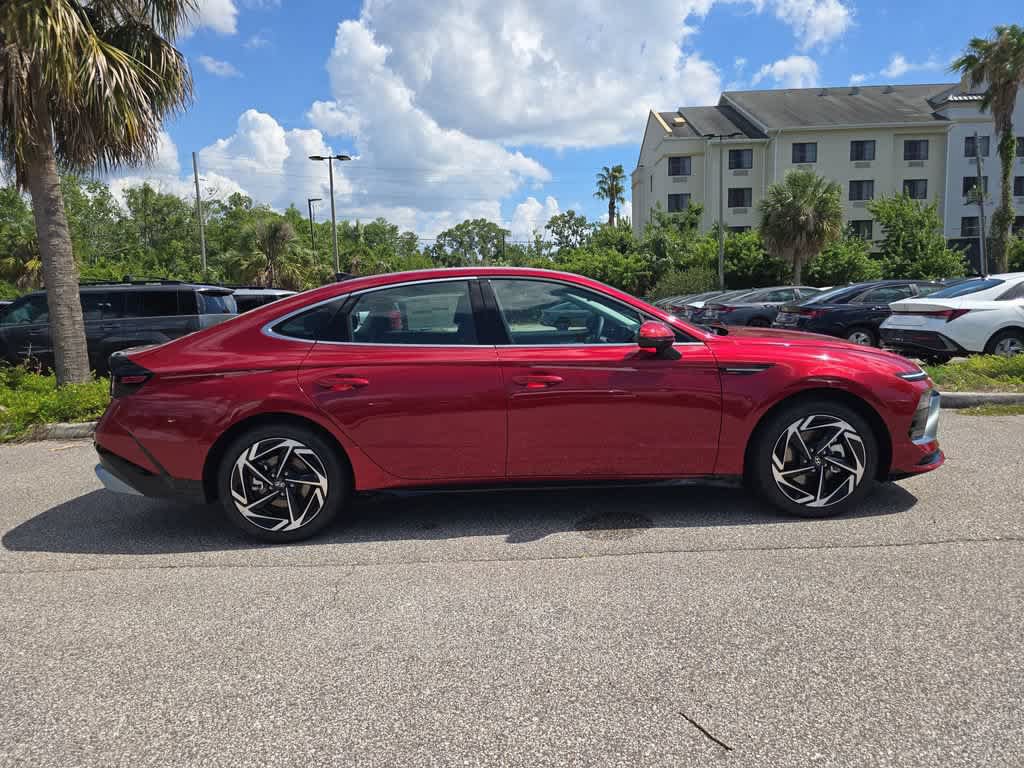 New 2026 Hyundai Sonata SEL FWD image 8