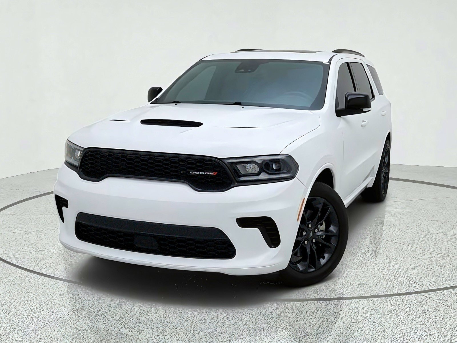 Used 2024 Dodge Durango GT RWD image 2