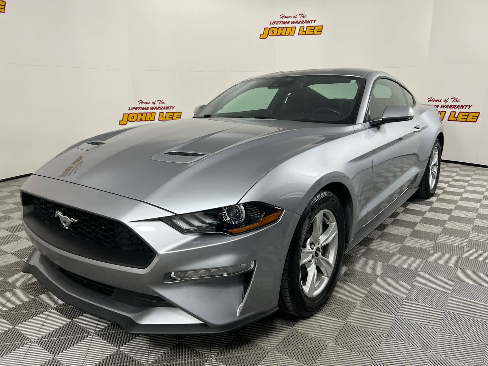 Used 2021 Ford Mustang Coupe image 1